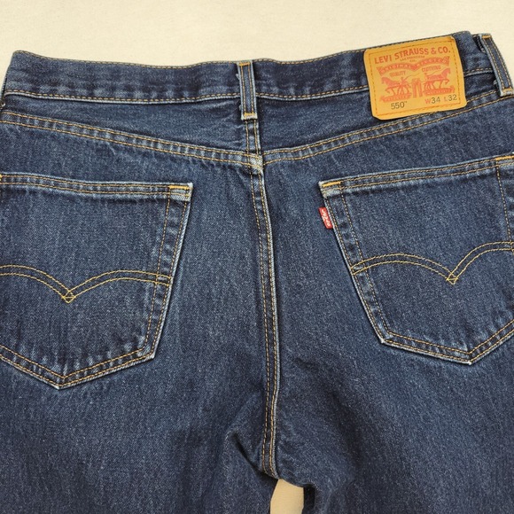 Levis 550 Jeans Mens 34x32 Blue Relaxed Tapered Mid Rise Dark Wash Denim - Picture 4 of 11